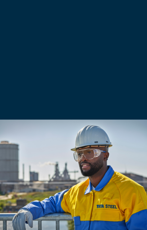 Man voor hoogovens laat zien dat we bij Tata Steel aan het werk gaan